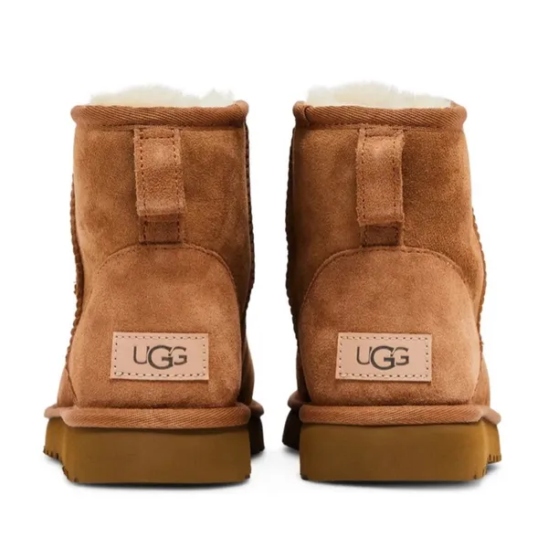 UGG Classic Mini II Chestnut Ankle Boot Women’s 7 NIB - Image 3