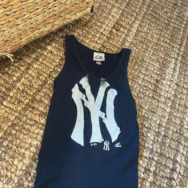 MLB Majestic Yankees Baby Navy Blue Ribbed Tank Size Medium - Image 3
