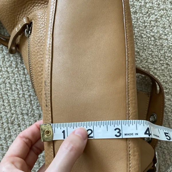 Coach Legacy East West Tassel Shoulder Handbag Vintage Leather J0693-F02188 Tan - Image 12