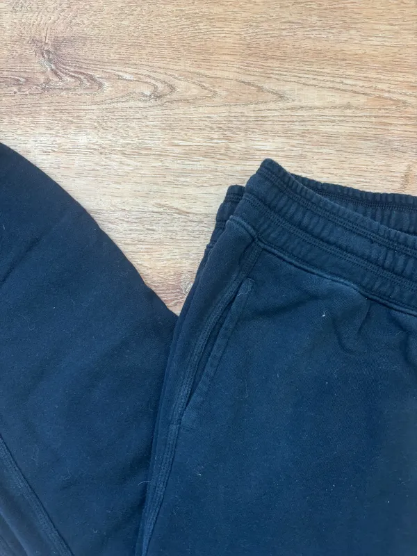 Black Aerie Joggers Medium - Image 3