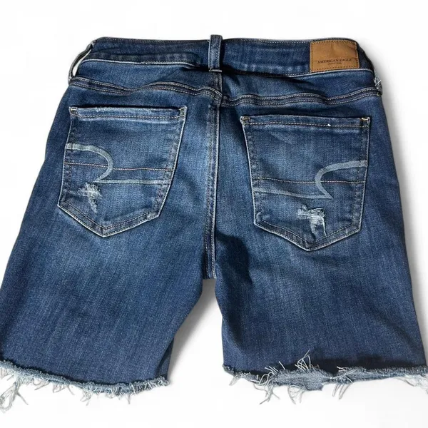 American Eagle Mid‎ Rise Distressed denim shorts with ripped details size 4 - Image 3