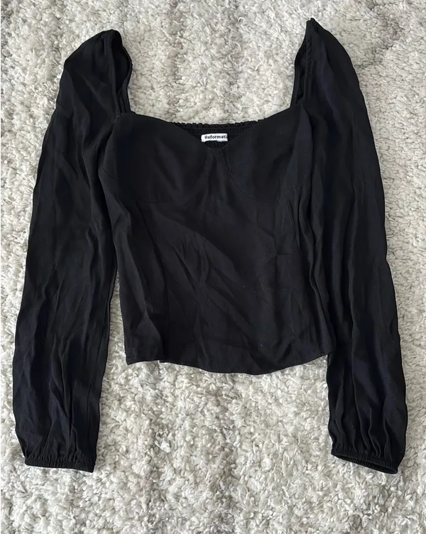 Reformation Reign Top Black - Image 2