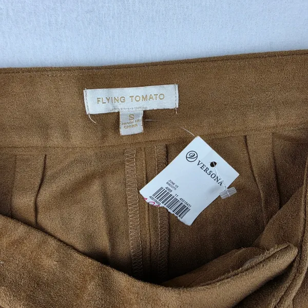 Flying Tomato NWT Faux Suede Flare Pants Biscotti Brown Pintuck Wide Leg Small - Image 3