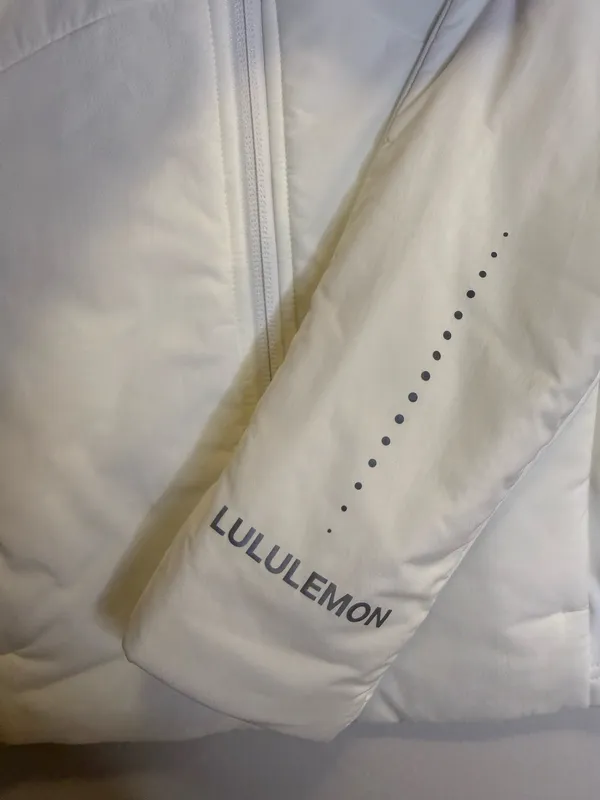 Lululemon White Full-Zip Jacket - Image 2