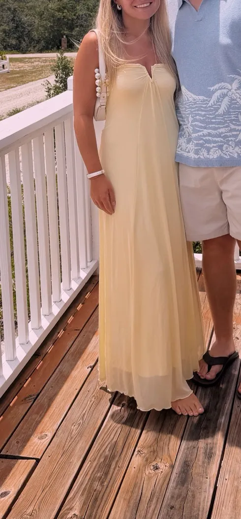 Yellow dress - Image 2