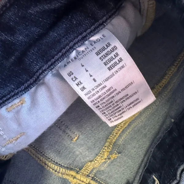 American Eagle distressed Curvy Super High Rise Jeggings‎ dark wash size 4 - Image 7