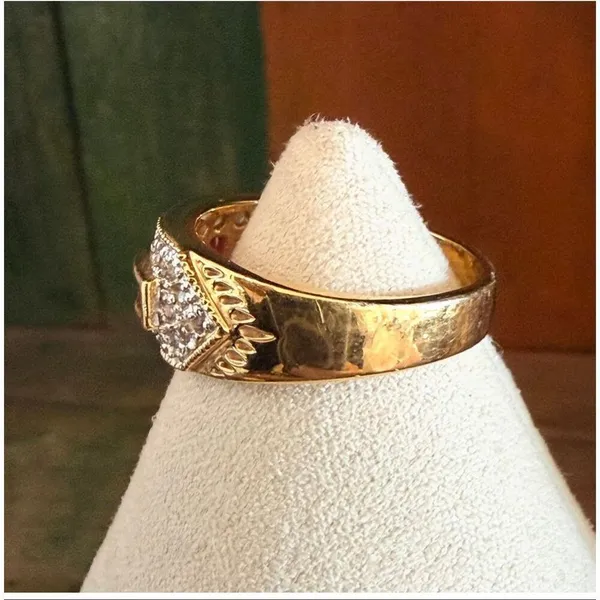 Statement Ring with pink Channel - Image 5