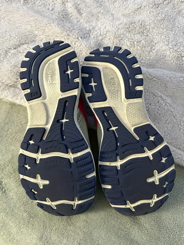 Brooks Ghost Running Shoes - Image 5