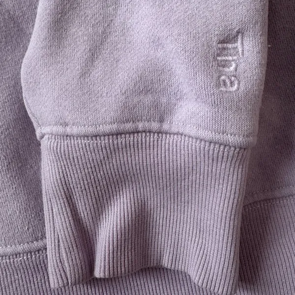 Aritzia TNA Cozy Fleece Perfect Crew Sweatshirt in Lilac XXS - Image 5