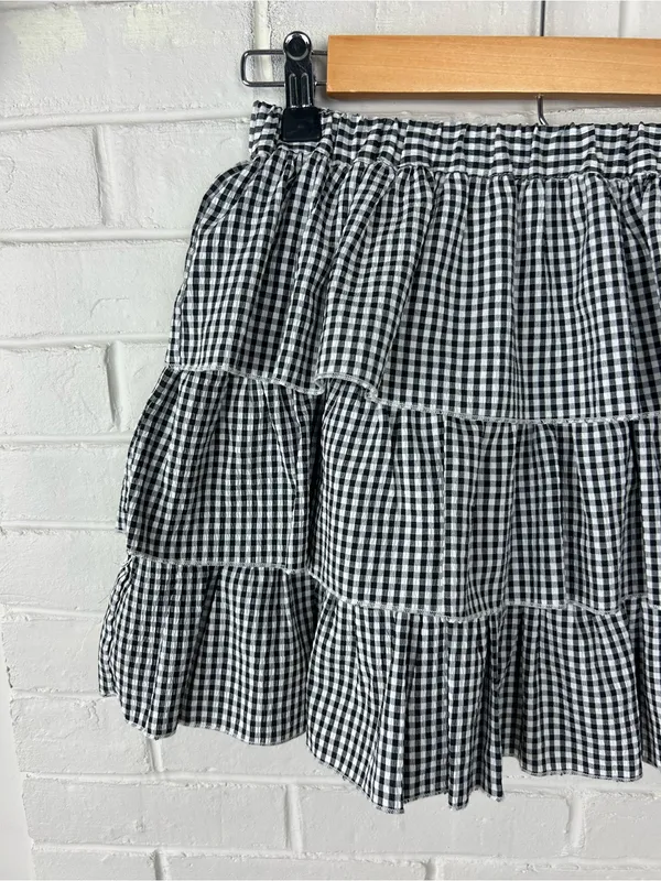 Forever 21 Gingham Plaid Ruffle Mini Skirt Size S - Image 3