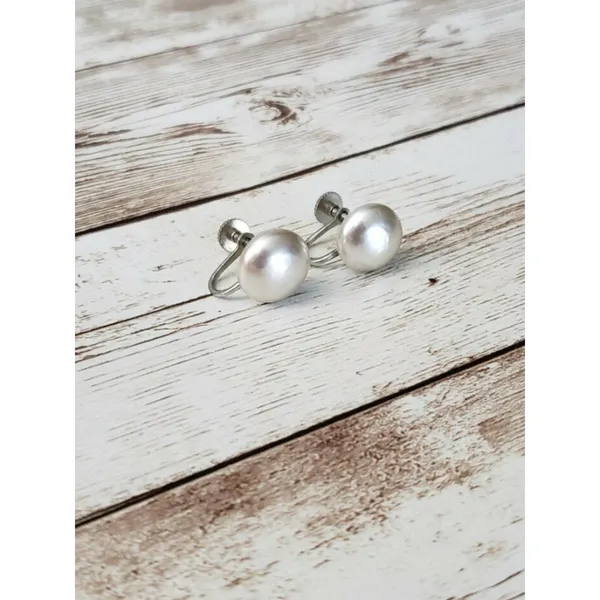 Vintage Screw On Earrings - Pearlescent 0.5" - Image 2