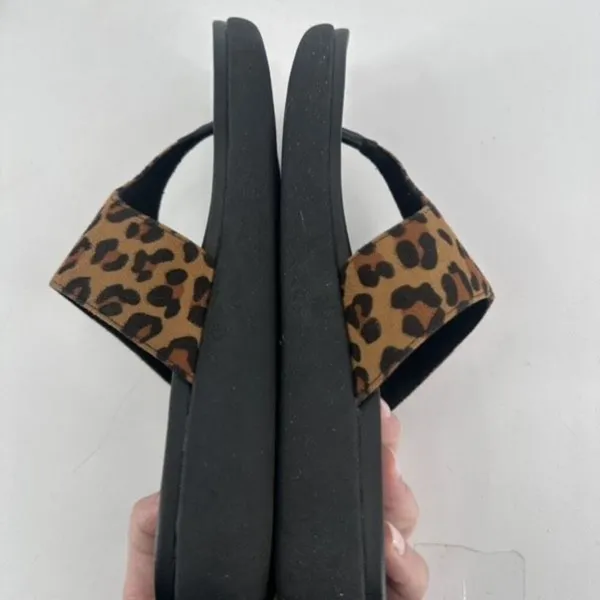 New Centro Point Women’s Leopard‎ Flip Flop Platform Size 7.5 - Image 9