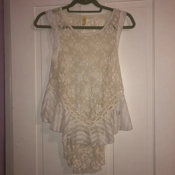 Free People Open Back White Lace Tank - Image 3
