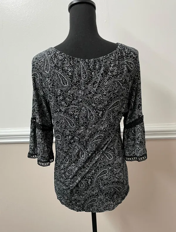 Old Navy Peasant Top - Image 2