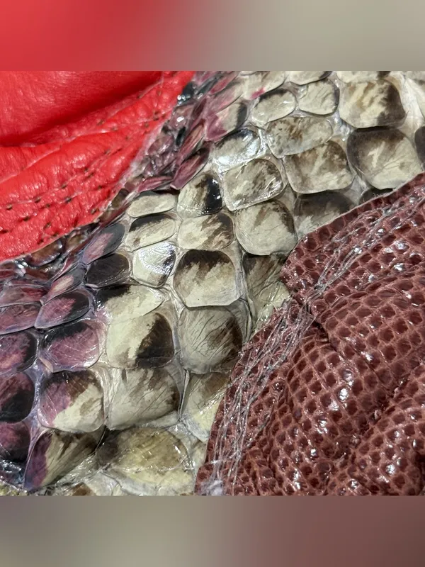Vintage Snakeskin Reptile Patchwork Purse Puffy Shoulder Bag Unique Whimsy 80s Black - Image 10