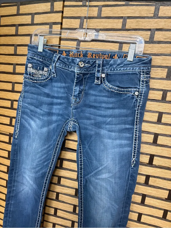 Rock revival sherry skinny leg jeans size 28 - Image 3