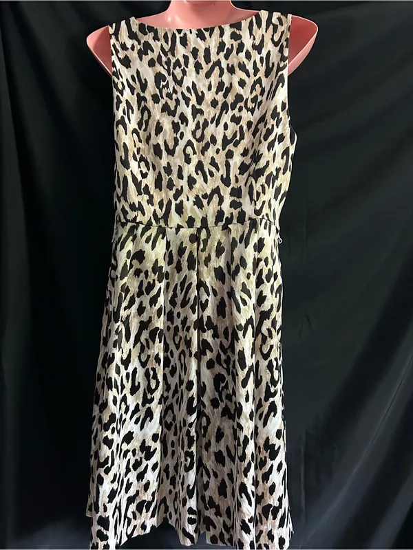 White House Black Market Women’s Leopard Print Sleeveless A-Line Dress SZ 8 - Image 9
