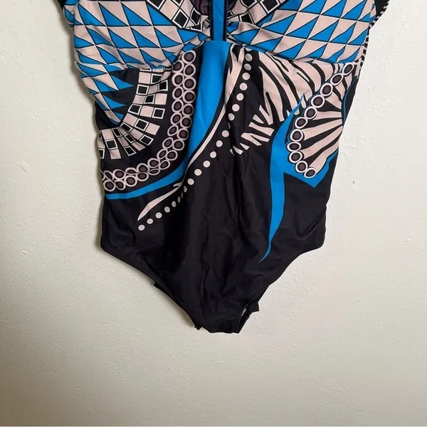 Women's Size Medium‎ One Piece Swimsuit Black Blue Beige Geometric V-Neck - Image 5