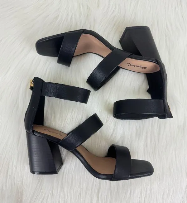 Women's Qupid Dorcas Faux Leather Multi Strap Block Heel Sandals Black Size 8 - Image 5