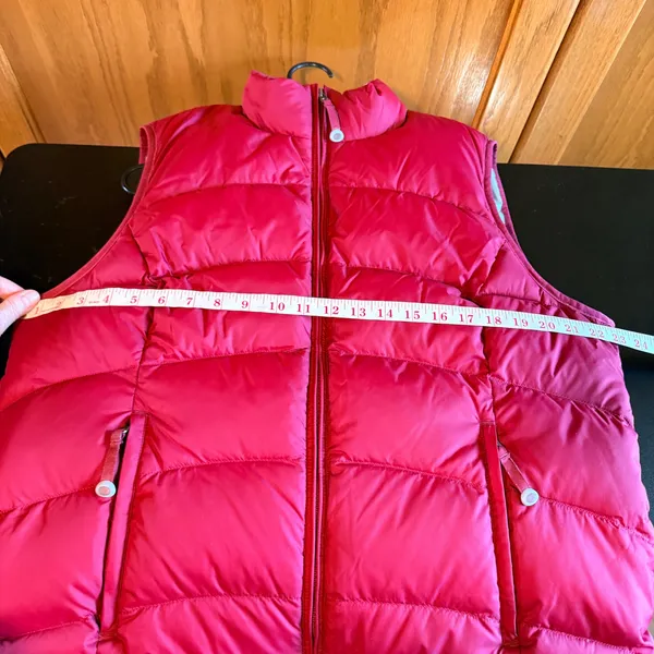 LL Bean Womens XL Burgundy Goose Down Puffer Vest Pockets Gorpcore Excellent - Image 7