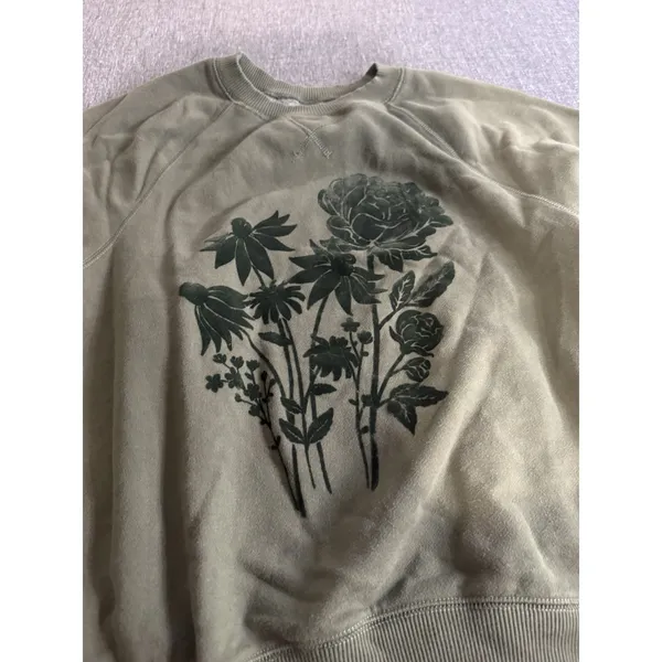 American Eagle Womens Crewneck Olive Green Floral Velvet Embossed Sz XS - Image 2