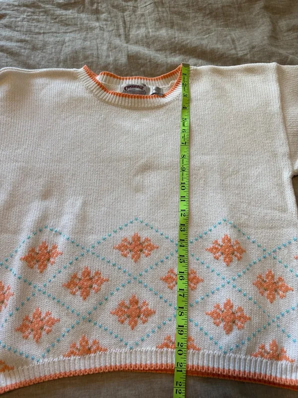 Vintage Cambridge Dry Goods White Decorative Short Sleeve Sweater - Image 8