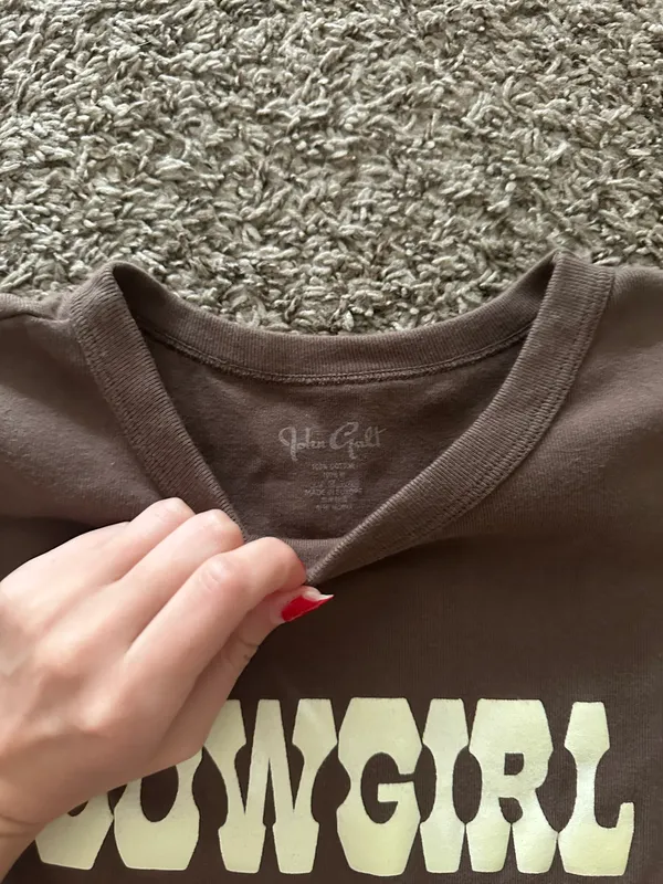 Brandy Melville Cowgirl T-Shirt - Image 3