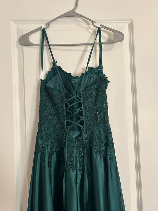 Green prom dress Size 2 - Image 4