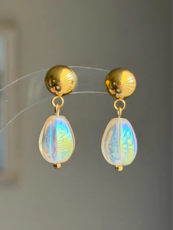 Handmade pear teardrop Czech glass simple minimalist earrings💛 - Image 3