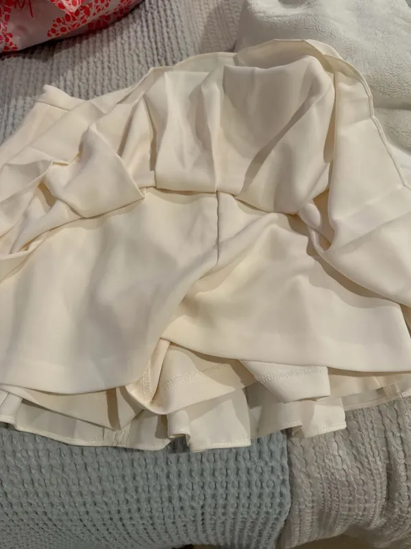 Amanda Uprichard Dixon Pleated Skort in Ivory, Size S - Image 7
