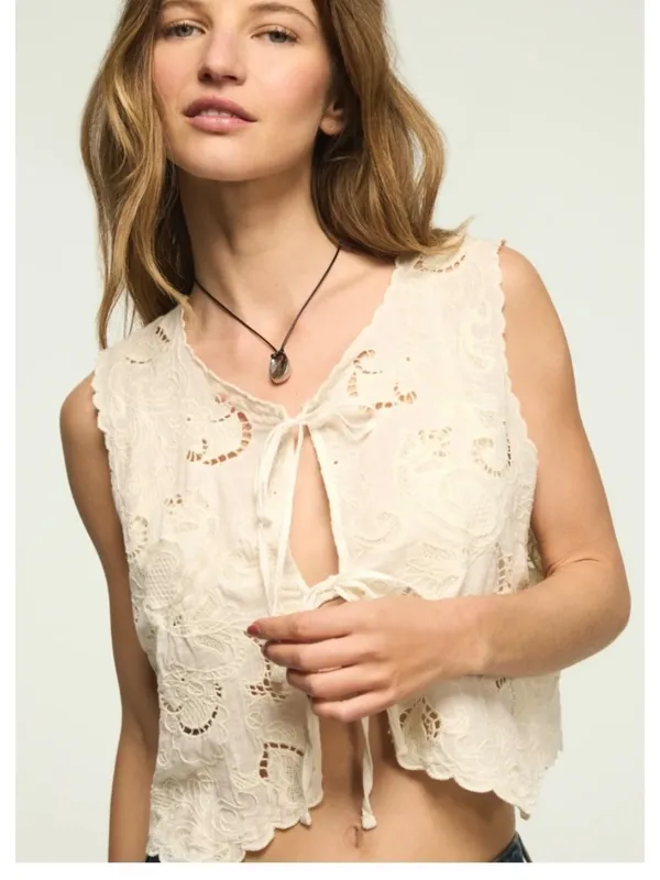 Lucky Brand Festival Lacey Embroidered Open Front Tie Top Cream Womens Medium - Image 2