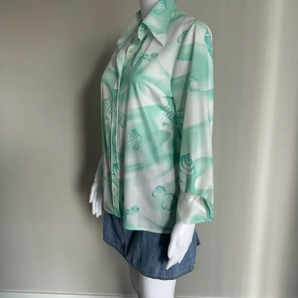 Vintage 70’s Jantzen Sea Shell Print Dagger Collar Top - Image 3