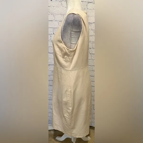 Banana Republic Cream Colored Dress size 12 - Image 3