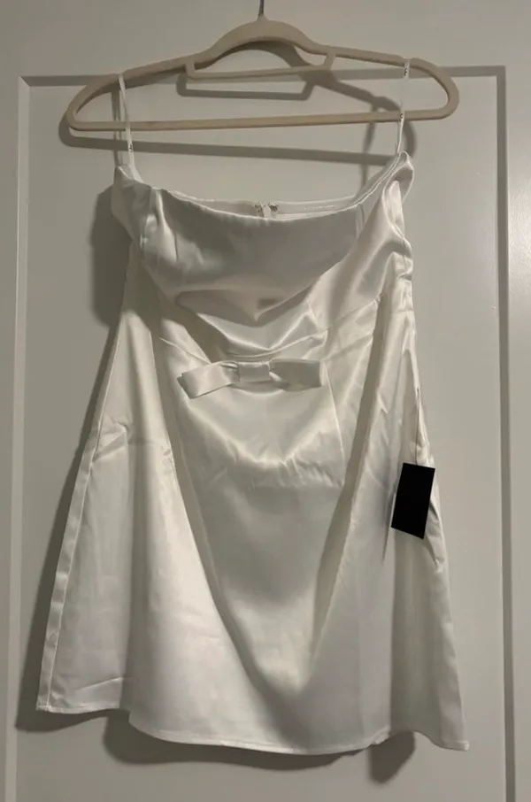 Lulus Adorable Chicness White Satin Strapless Bow Mini Dress - Image 5