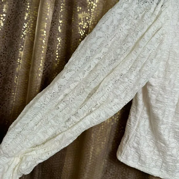 Free People Jasmine Tea Time Long Puff Lace Sleeve‎ Open Back Top Ivory Medium - Image 5