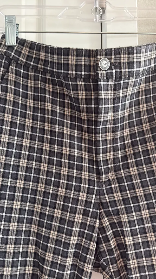 Hollister Ultra High-Rise Pants Plaid - Image 3