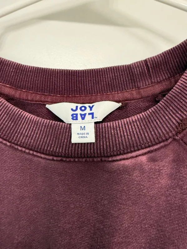 JoyLab Burgundy Acid-Wash Cropped Sweatshirt Women’s M - Image 4