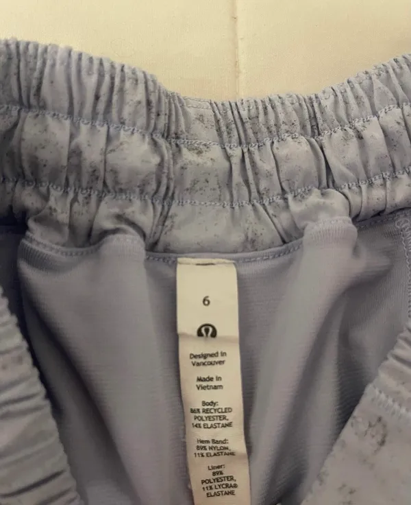 Lululemon Hotty Hot Short 2.5” - Image 3