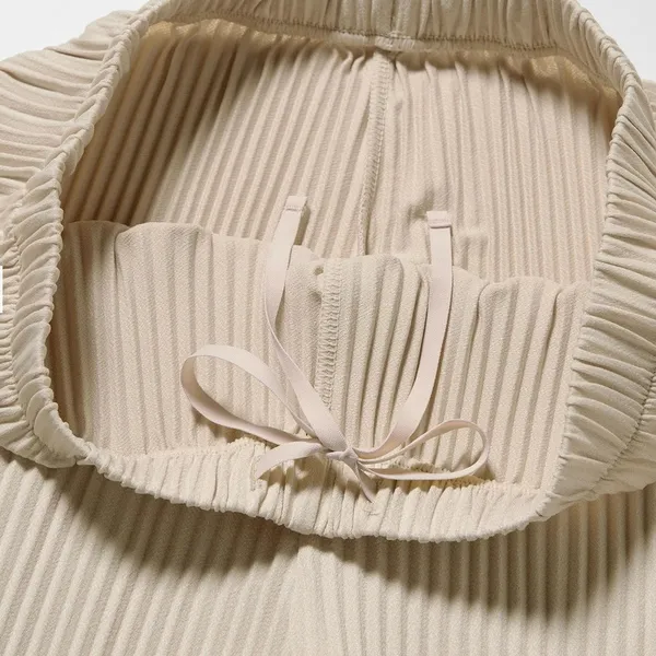 Uniqlo Women’s Plated Straight Pants - Image 7