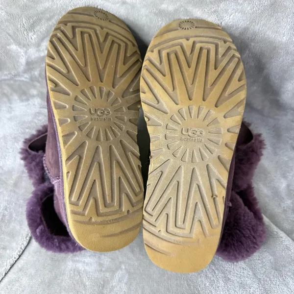 UGG Australia Bailey Button Purple Suede Boots women size 10 - Image 6