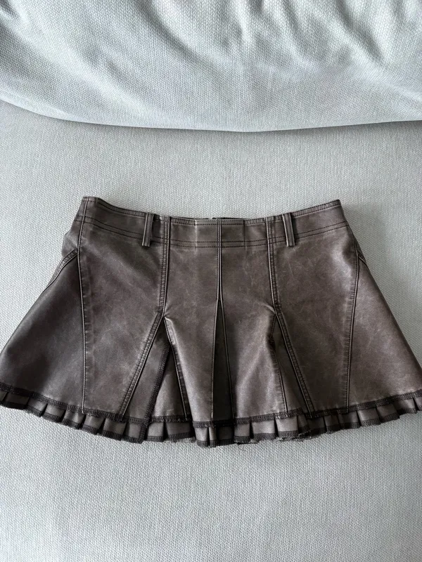 Amazon Brown leather flared skirt - Image 2