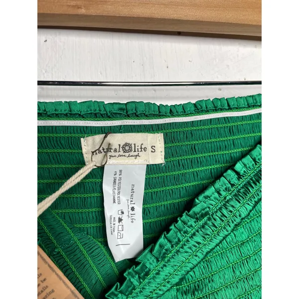 NEW Natural Life Silky Satin Green Womens Shorts Size SMALL - Image 4