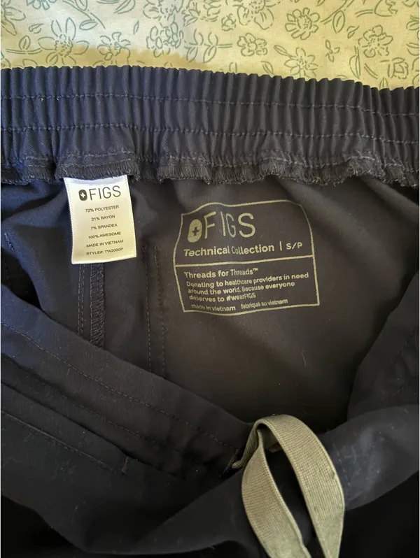 FIGS Yola Scrub Pants - Image 3