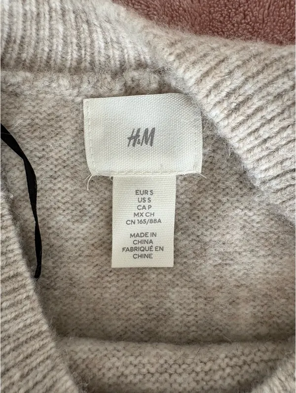 H&M Tunic Sweater - Image 4