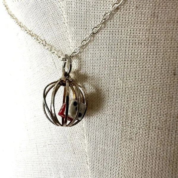 Vintage caged dice pendant necklace - Image 4