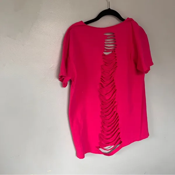 Pink Graphic Tee - Image 4