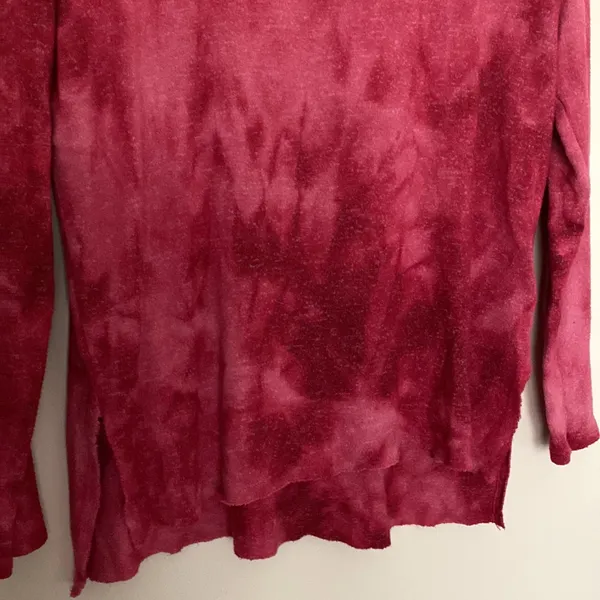 American Eagle soft & sexy PLUSH knit top shirt long sleeve red pink tie dye Sm - Image 3