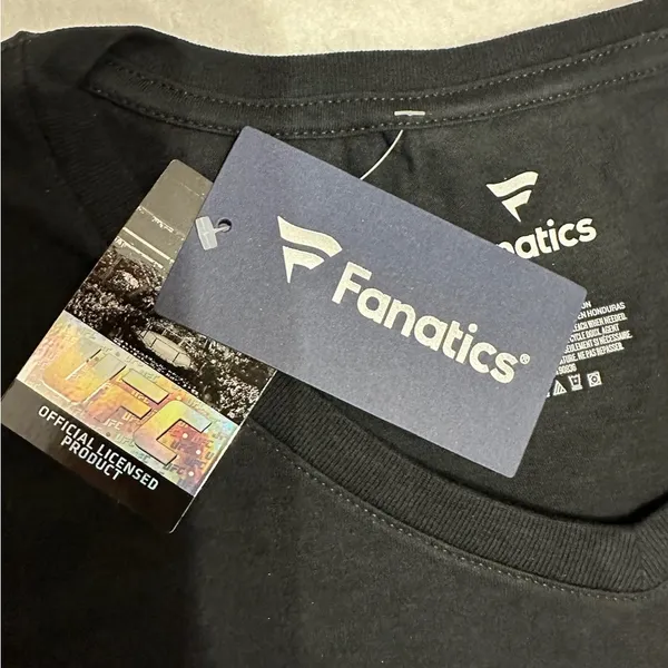 UFC X Fanatics Deadstock UFC 229 Khaib vs Mcgregor The World is Watching Medium - Image 11