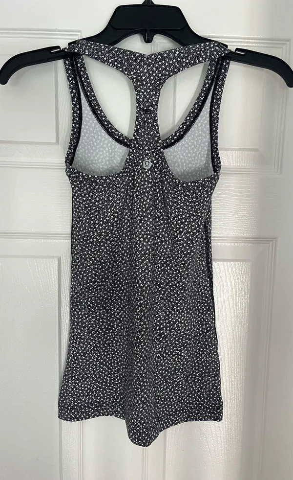 Lululemon Tank - Image 3