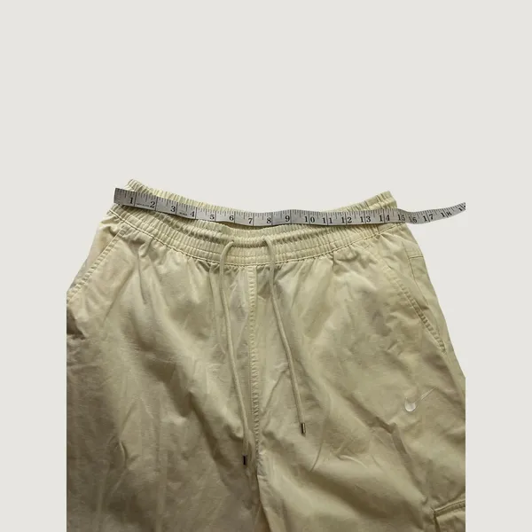 Nike Sportswear Essential High-Waisted Woven Cargo Pants Sail Cream Medium - Image 4